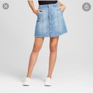 Light wash button front denim skirt 0
